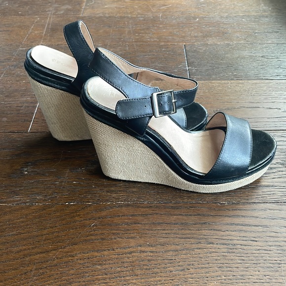 Pegabo Dress sandals, US 8 women’s - Picture 3 of 3